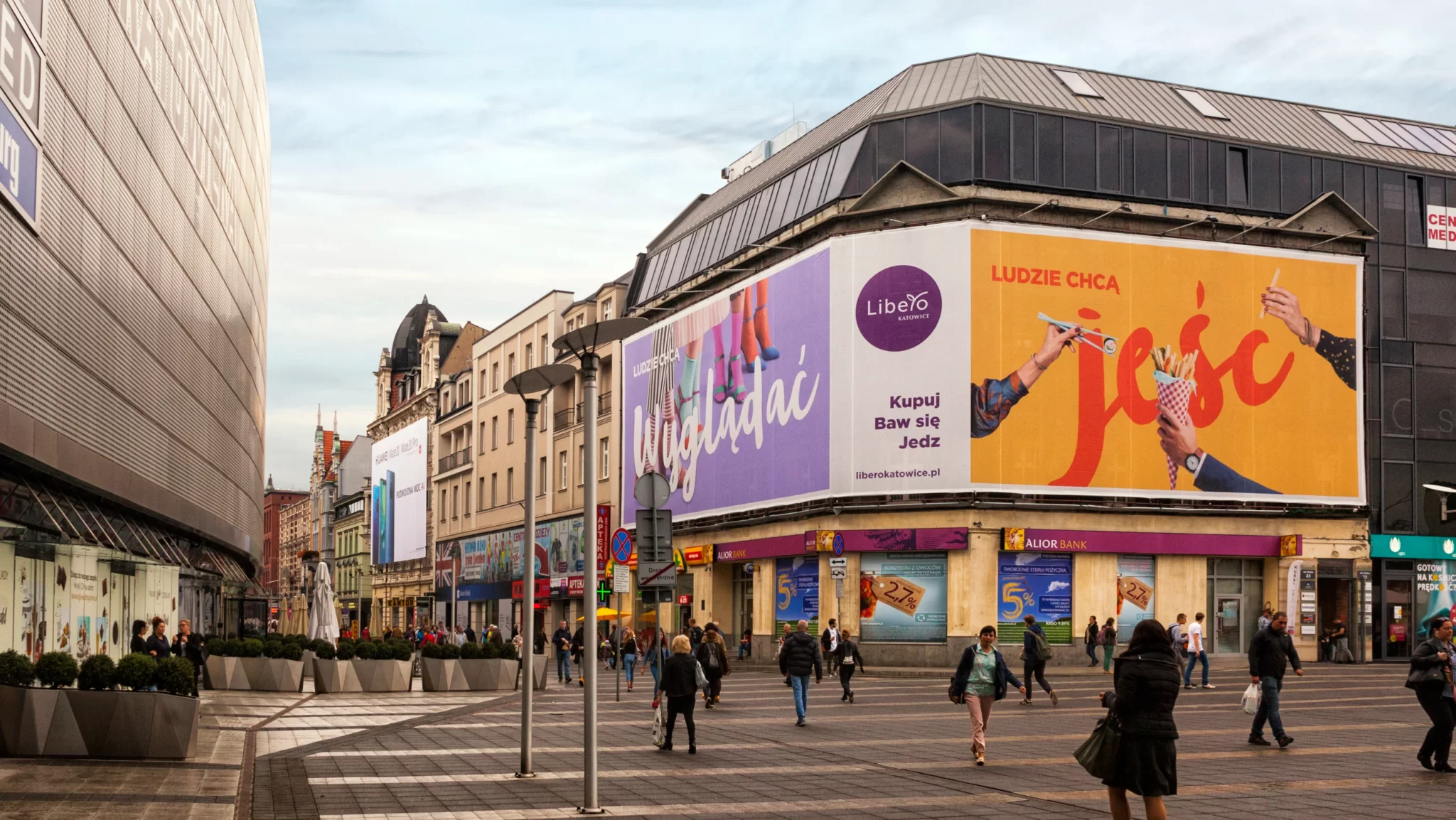 The Grand Opening Campaign. Billboards in the city center